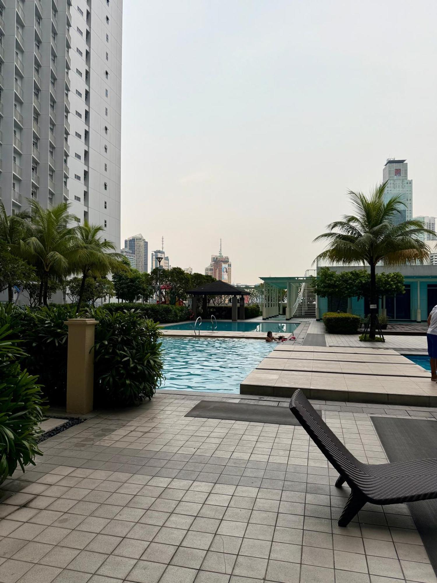 Serene Suite In Jazz Residences Makati City Luaran gambar