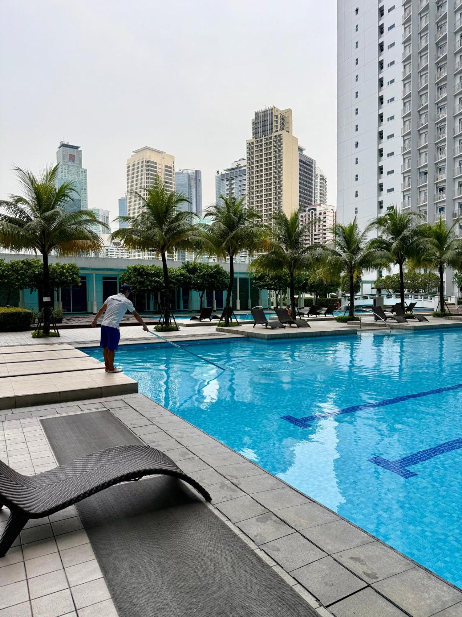 Serene Suite In Jazz Residences Makati City Luaran gambar